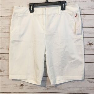 Nautica White Long Holiday Shorts NWT